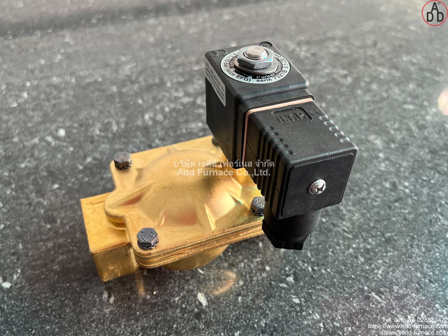 Parker Solenoid Valve 1 AC220V (3) 